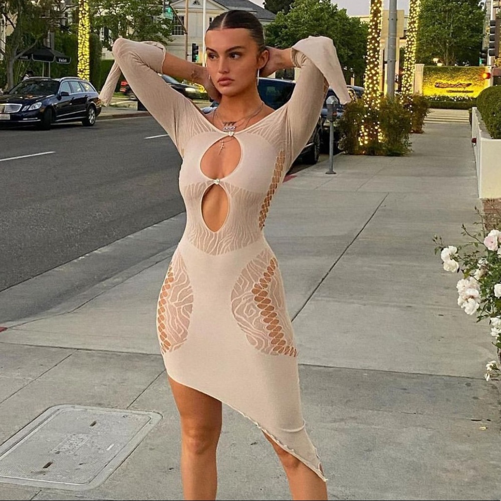Poster girl dress